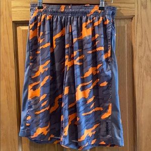Super fun orange camo boys Reebok shorts 🔶